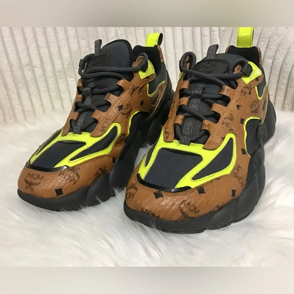 MCM Shoes - Picture 2 of 8